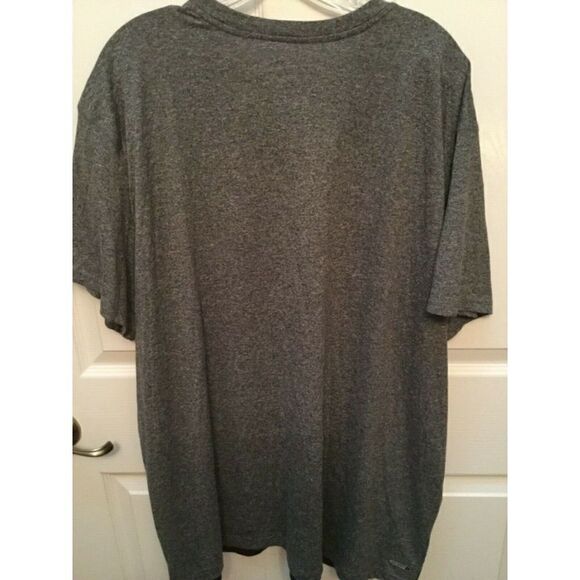 OLD NAVY  short sleeve active graphic tee 3XL - Picture 2 of 2